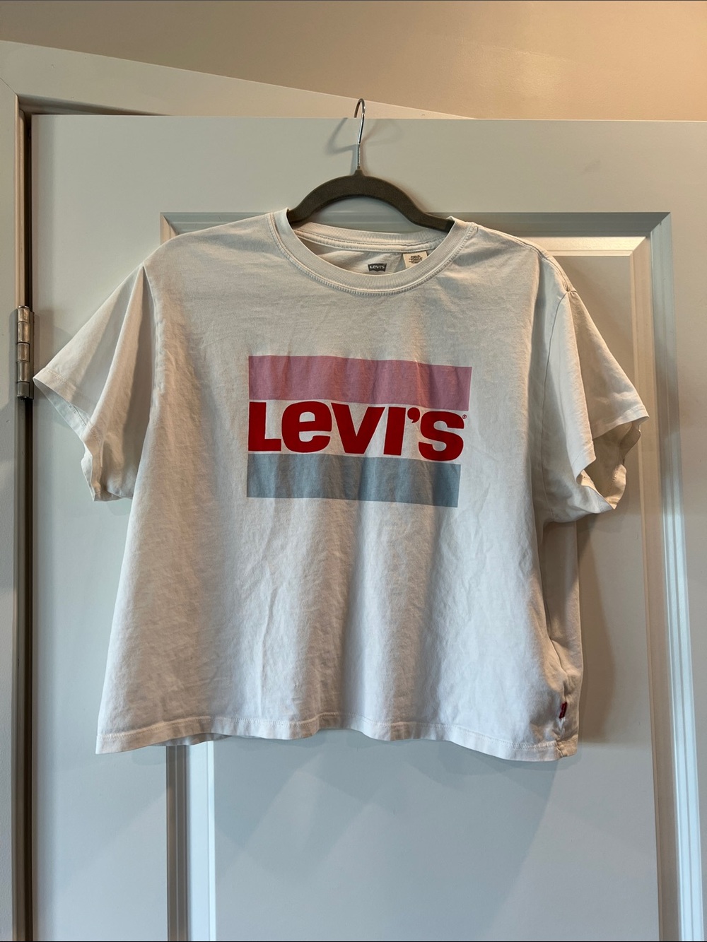 Levi's crewneck logo tee